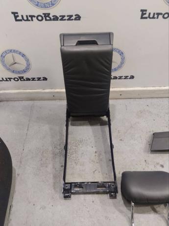 Сиденье переднее левое  Mercedes W220 A2209101246