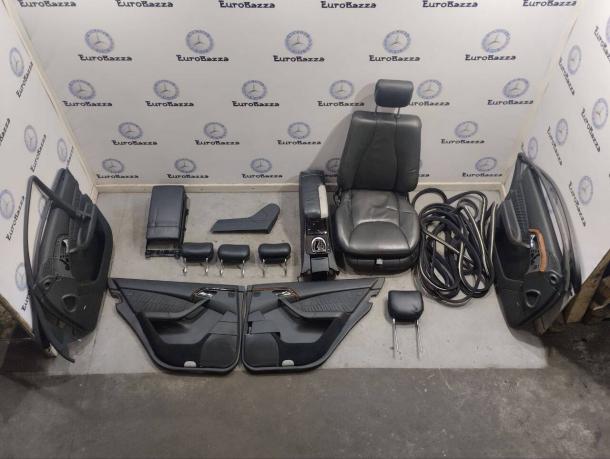 Сиденье переднее левое  Mercedes W220 A2209101246