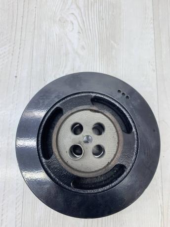 Шкив коленвала Mercedes Om651 A6510351712