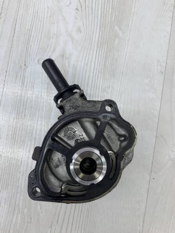 Вакуумный насос Mercedes Om651 A6510900005