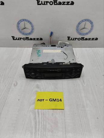 Магнитола Mercedes W209 A2038201686