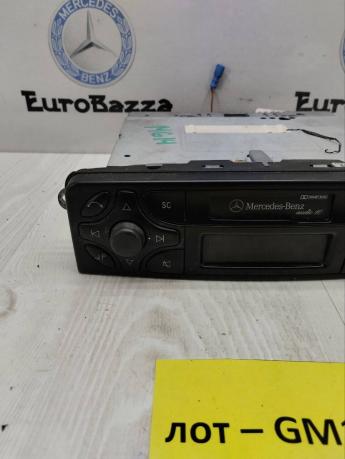 Магнитола Mercedes W209 A2038201686