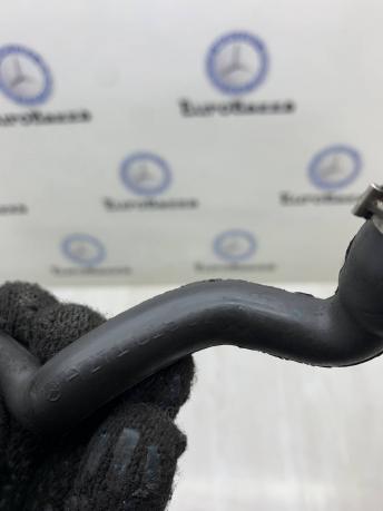 Трубка клапанной крышки Mercedes M271 A2710180282