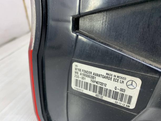 Фонарь задний Mercedes W166 A1669063201