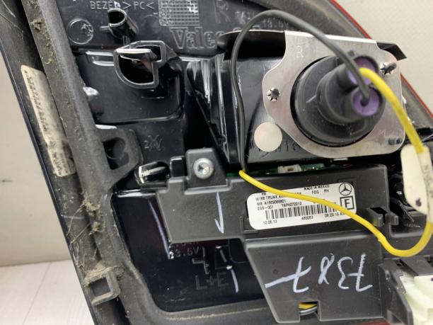 Фонарь задний Mercedes W166 A1669063201