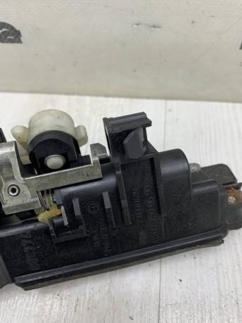 Ручка открытия крышки багажника Mercedes W211 A2037500698