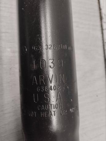 Амортизатор передний Mercedes W163 A1633261100