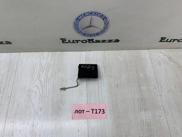 Заглушка заднего бампера Mercedes W203 A2038850121