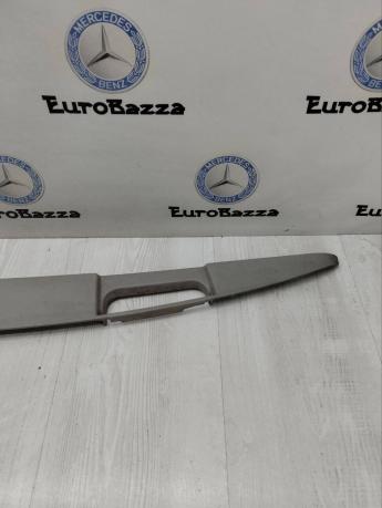 Обшивка Mercedes W209 A2096930791