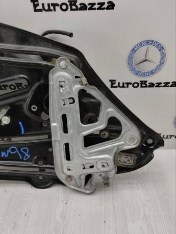 Стеклоподъемник задний правый Mercedes W209 A2096700203