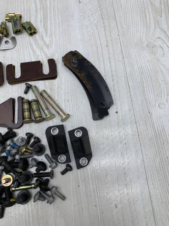 Крепеж складной крыши Mercedes R170 A1709840129