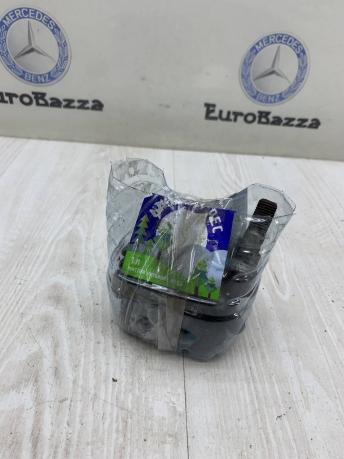 Колесные болты Mercedes А2034010270 А2034010270