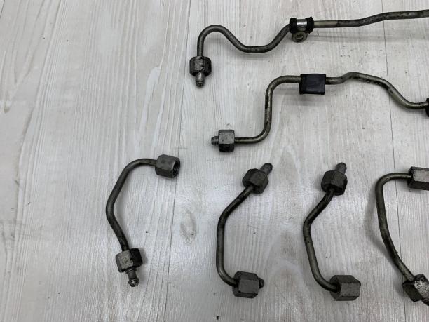 Трубки топливные Mercedes Om642 A6420700033