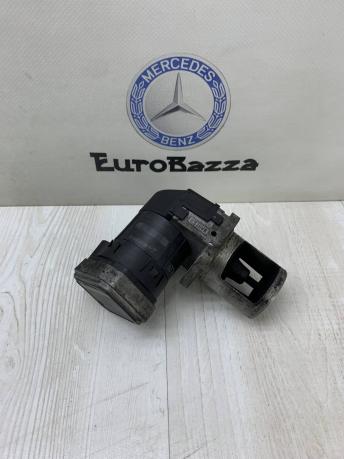 Клапан впускного коллектора Mercedes Om642 A6421400360