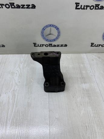 Кронштейн турбины Mercedes Om642 A6420960345