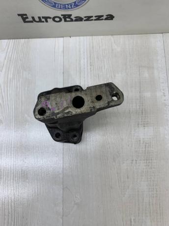 Кронштейн турбины Mercedes Om642 A6420960345