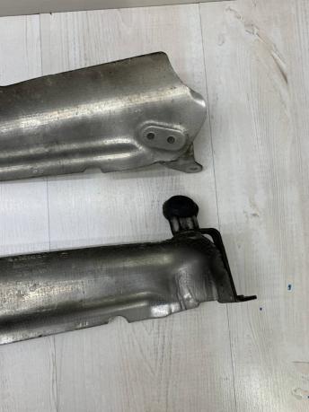 Экран впускного коллектор Mercedes Om642 A6420901141