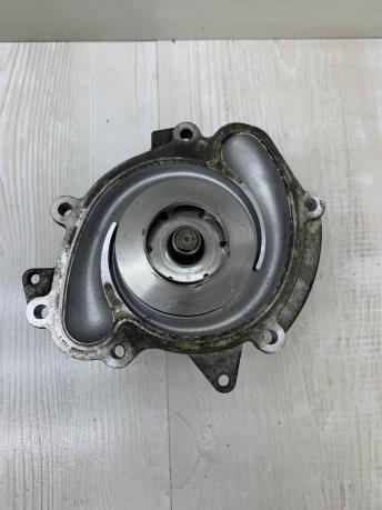 Основная помпа Mercedes Om642 A6422010410