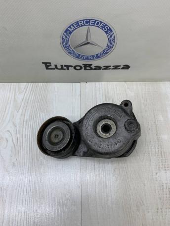 Натяжитель ремня Mercedes Om642 A6422001370