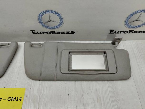 Козырек солнцезащитный Mercedes W209 A2098100210