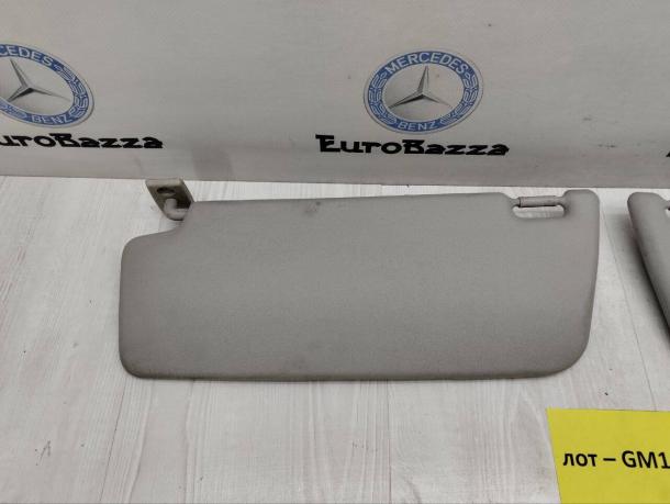 Козырек солнцезащитный Mercedes W209 A2098100210