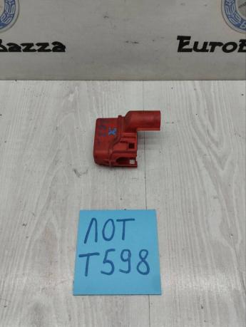 Крышка клеммы аккумулятора Mercedes W221 A1645450303