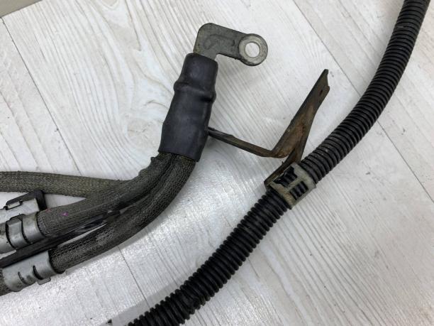 Кабель стартера и генератора Mercedes W211 A2114402509