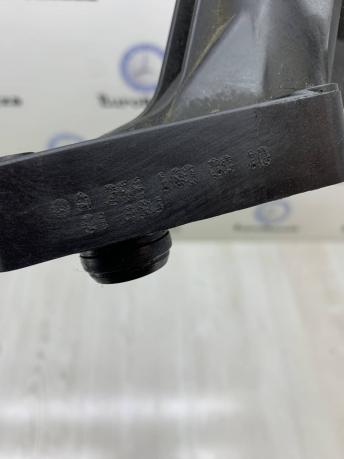Корпус масляного фильтра Mercedes М266 A2661800010