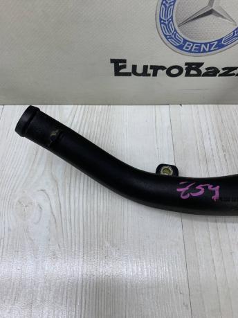 Патрубок системы охлаждения Mercedes M266 A2662000052