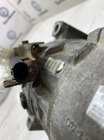 Компрессор кондиционера Mercedes М266 A0022301311