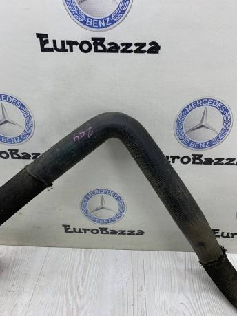 Патрубок радиатора нижний Mercedes W245 A1695010182