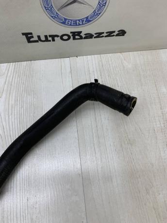 Патрубок системы охлаждения Mercedes W209 A2038321494