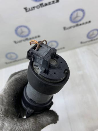 Дополнительная помпа Mercedes W209 A2038350164