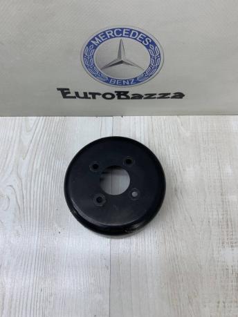 Шкив основной помпы Mercedes М112 A1122020110