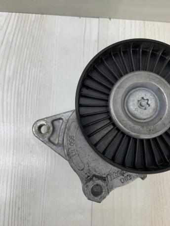 Натяжитель ремня Mercedes М112 A1122000970