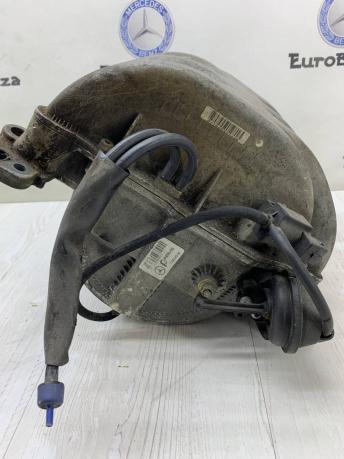 Впускной коллектор Mercedes М112 A1120700595
