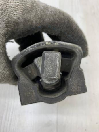 Подушка коробки Mercedes W209 A2202400218