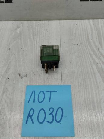 Реле бензонасоса Mercedes W124 A0005421881