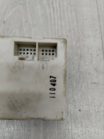 Блок управления крышкой багажника Mercedes W251 A1648702726