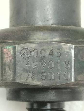 Датчик давления кондиционера Mercedes W164 A0045429018