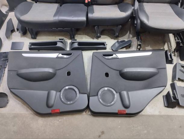 Салон Mercedes W245 A1699100246