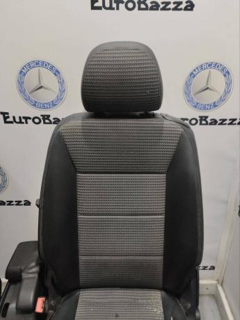 Салон Mercedes W245 A1699100246