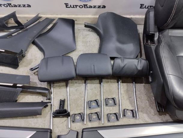 Передние сидения Mercedes W212 A2129102546