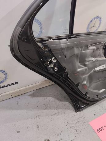Дверь задняя левая в сборе Mercedes W211 A2117300105