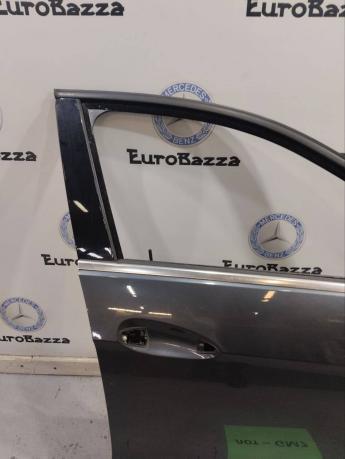 Дверь передняя правая в сборе Mercedes W212 A2127200205