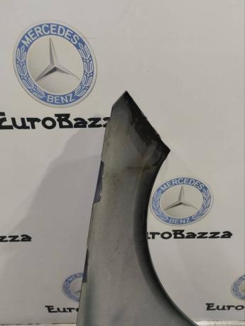 Крыло переднее левое Mercedes W212 A2128800118