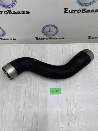 Патрубок интеркулера левый Mercedes W212 A2045282182