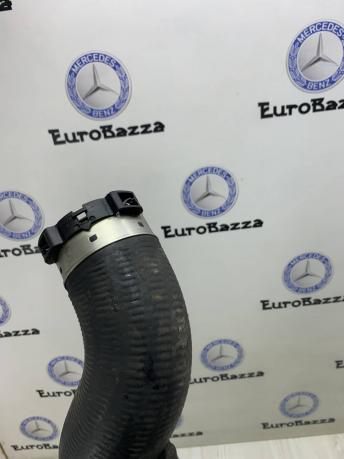 Патрубок интеркулера правый Mercedes W212 A2045283282
