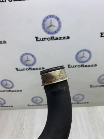 Патрубок радиатора левый Mercedes W212 A2045011582