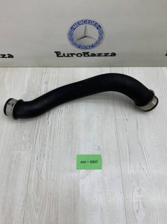 Патрубок радиатора левый Mercedes W212 A2045011582
